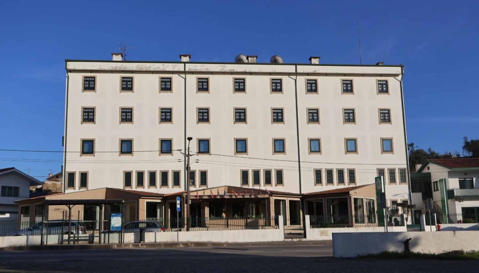 Hotel Santhyago Trofa Exteriér fotografie