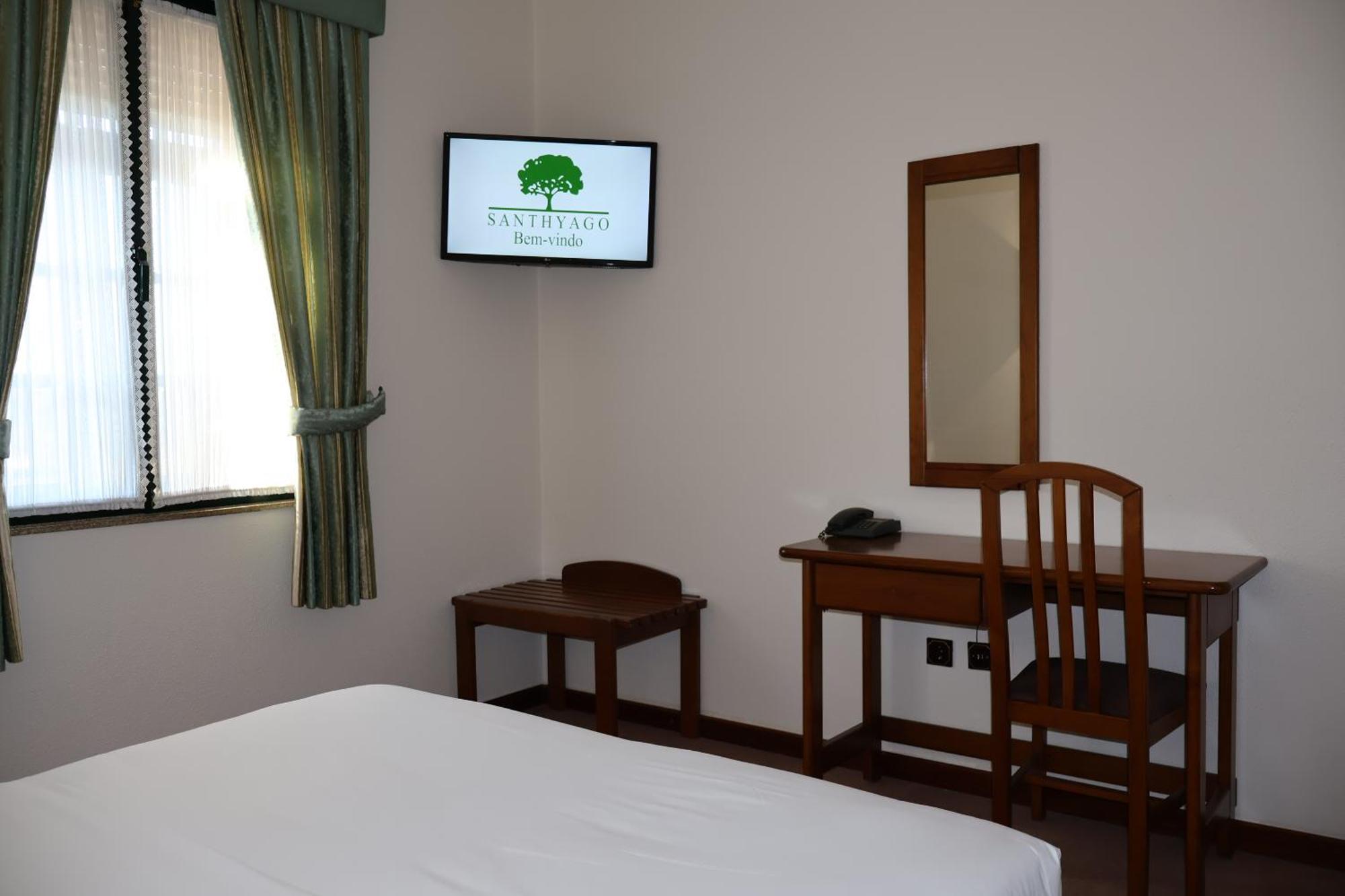 Hotel Santhyago Trofa Pokoj fotografie